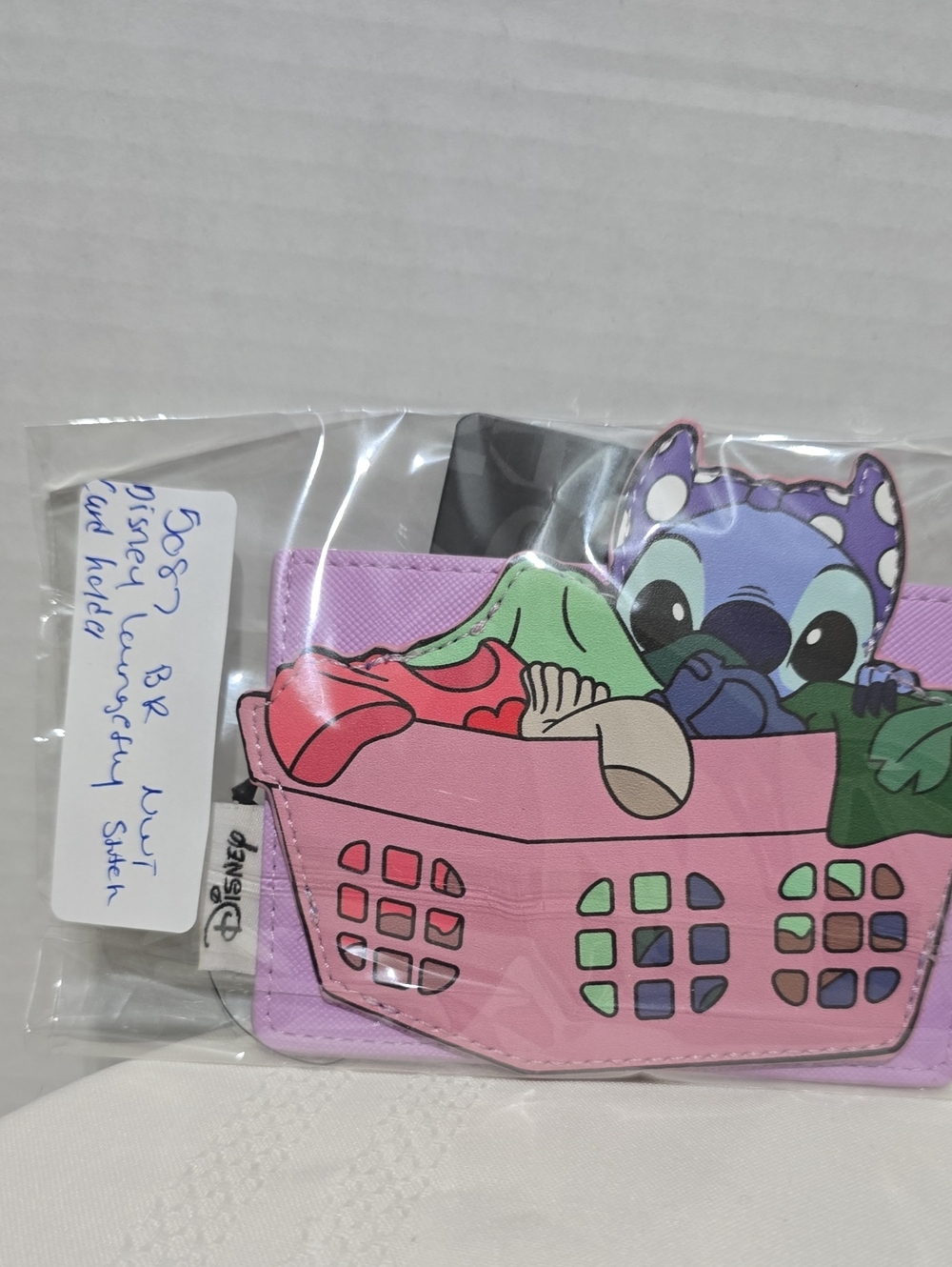 NWT Disney Lilo & Sticth Laundry Basket Card Holder - Picture 5 of 5